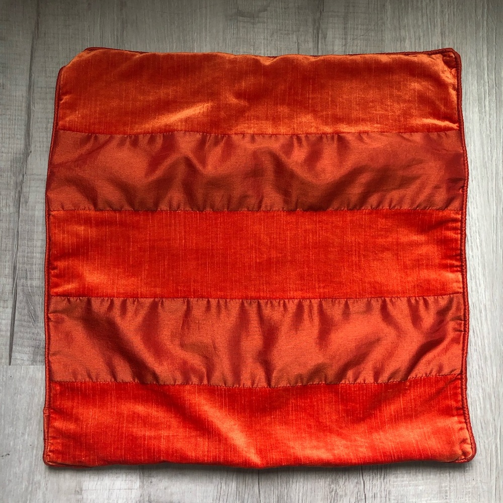 Martha Stewart throw pillow cover. Orange